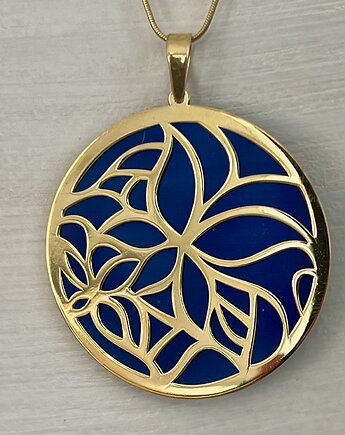 Naszyjnik srebrny pozłacany koło z ażurowym motylem na tytanie niebieskim, Ade Art