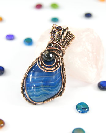 Wisiorek z  niebieskim agatem, Blue Pearl Art