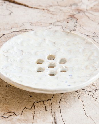 Mydelniczka w kotki, studnia ceramiczna