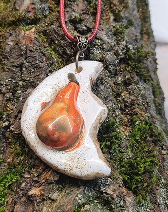 Naszyjnik z gruszką - ceramika ., Galeria Pod Rotuzem