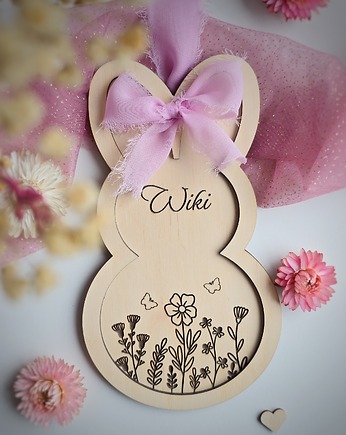 Drewniana zawieszka Wielkanocna z imieniem dziecka - królik, BohoSuszki