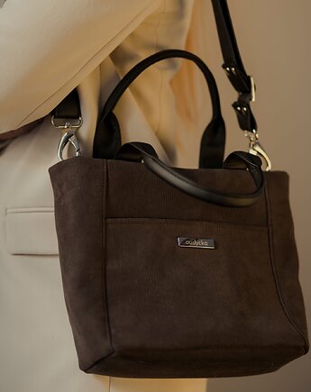 Kuferek listonoszka z wodoodpornego nubuku w kolorze brunatnym, Karolina Audycka