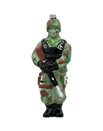 Bombka choinkowa: Żołnierz, Syn Bombkarza