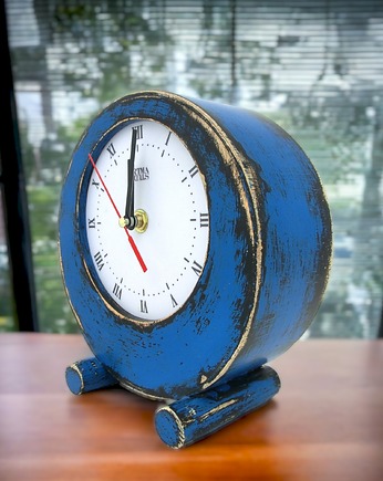 Clock Wood Studio projektant