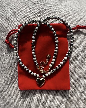 Handmade naszyjnik z jaspisem dalmatyńskim i serduszkiem, Juicy Beads
