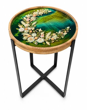 Stolik kawowy vintage z kompozycją z suszonych kwiatów na zielonym tle, Majuto Resin Art
