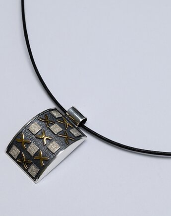 Zawieszka na czarnym rzemieniu, Oksydowane Srebro, lite złoto 585, Ade Art