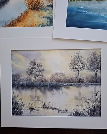 Obraz akwarelowy "Świt nad rozlewiskiem" oprawiony w passe-partout 40x50 cm, Betańska Studio