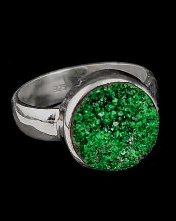 Pierścionek subtelny uwarowit, Pracownia Neores