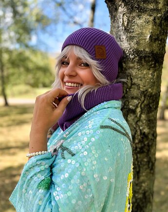 Bawełniana czapka jesienna logo ekoskórka Fiolet, Brain Inside