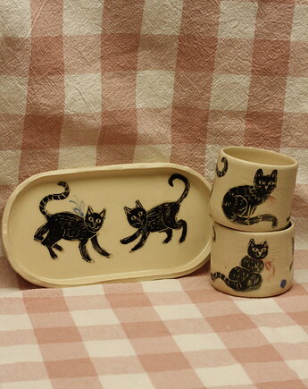 Ceramiczny talerzyk w zabawne koty. Ceramika ręcznie robiona, Lvvia ceramics