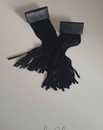 FRINGE duże kolczyki z czarnej skóry naturalnej gładkie frędzle, Malena Dul