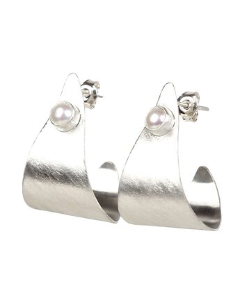 Srebrne kolczyki koła fakturowane z perłą, Blooming Stones