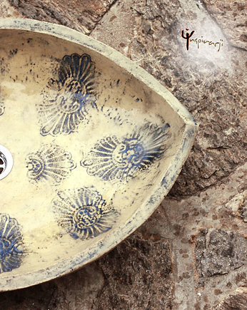 Ceramiczna umywalka - markiza, w inspiracji