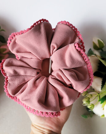 Gumka Maxi Scrunchie Seria z koronką- Puder, Seylla pracownia