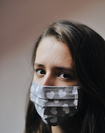 Maseczka wielorazowa, szare serduszka, KaNa Eco
