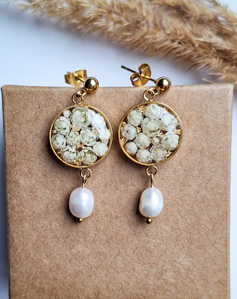 Kolczyki z kwiatami ozothumnusa i perłami, Kwiat Paproci