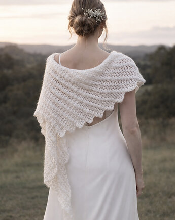 Delikatny biały szal ślubny etola z wełną merino, splotomaniaa
