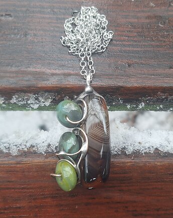 Zawinięty - wisiorek, po drugiej stronie lustra