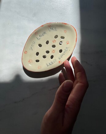 Handmade Minimalistyczna Ceramiczna Mydelniczka Podłużna z Napisem, Maison Fragile