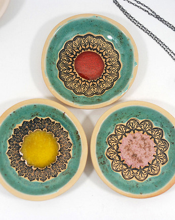 Ceramiczna miseczka mandala na biżuterię i kadzidełka, 10FingersArt