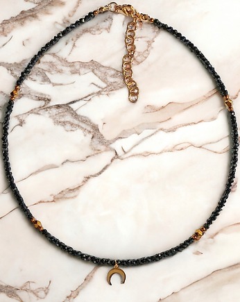 Ochronny naszyjnik : lunula & czarny turmalin w pudełku jubilerskim, kaktusia