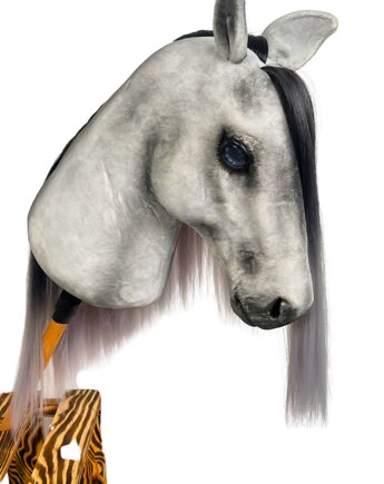 Ujeżdżeniowy realistyczny hobby horse - szary, KHT ARIA