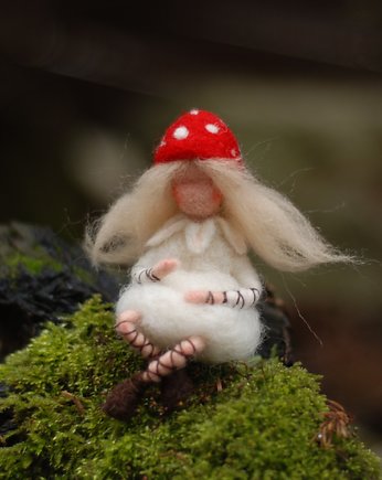 Leśna Wróżka Muchomorek - Waldorf toys, BoboLobo Handicraft