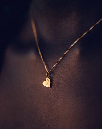 LANE LITTLE HEART  / recycled goldplated silver earrings, Filimoniuk