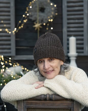 Czapka z alpaki i merynosa, Margo pracownia szydełkowa