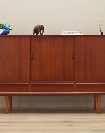 Highboard tekowy, duński design, lata 60, produkcja: Dania, Przetwory design
