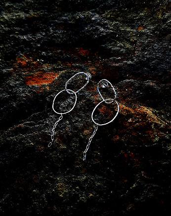 Kolczyki srebrne Elipsy Młotkowane Kolekcja RAW, ZIĘBA