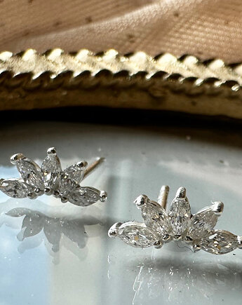 SILVER FANS srebrne kolczyki z cyrkoniami, delikatne eleganckie sztyfty, Anemon Atelier