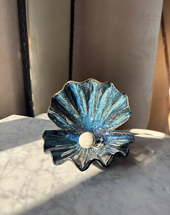 Ceramiczna Muszla Muszelka Skarbiec z Perłą na Biżuterię Midnight Ocean, Maison Fragile