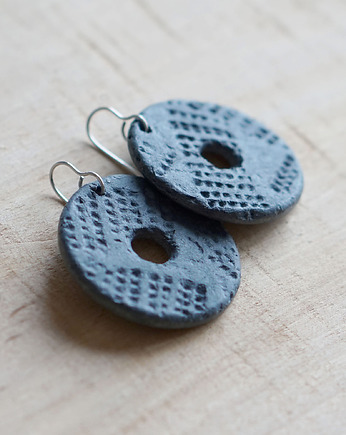 Granatowe kolczyki koła, STUDIO blureco