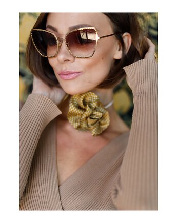 Jedwabny choker, Celina Parysów