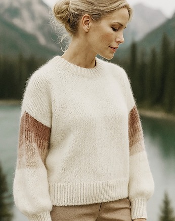 Sweter Bomberek z beżową aplikacją, MonDu