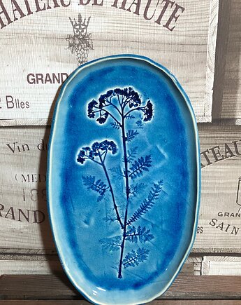 Niebieska patera z kwiatem, Ceramika Echo