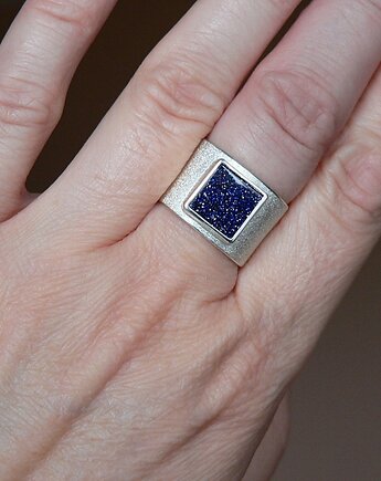 Pierścionek -noc Kairu-, Emilia Woźniak