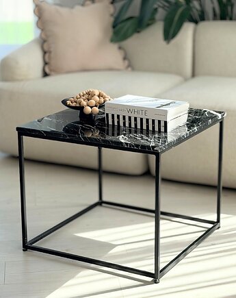 Ava - Powystawowy stolik z czarnym marmurem Stolik kawowy z marmurem outlet, Papierówka Simple form of furniture