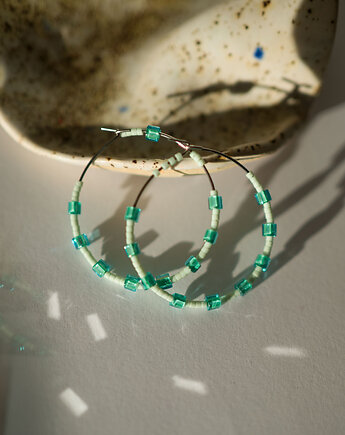 Kolczyki koła z koralików, Dwie Gliny