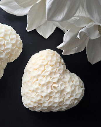 Świeca sojowa Flower heart, nejmi candles