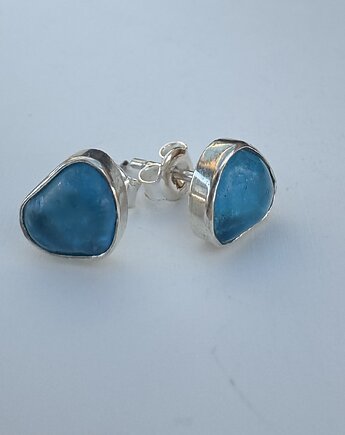 Kolczyki sztyfty srebrne ze szkłem morskim, bluewavestudio