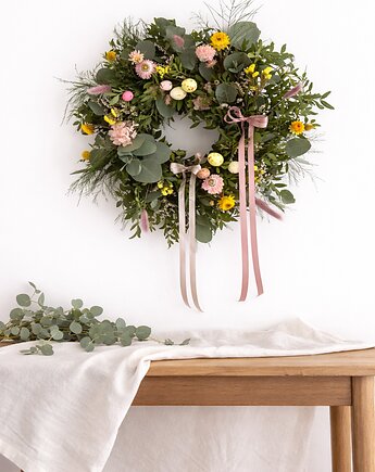 Wianek wiosenny zieleń i suszki, Łąka