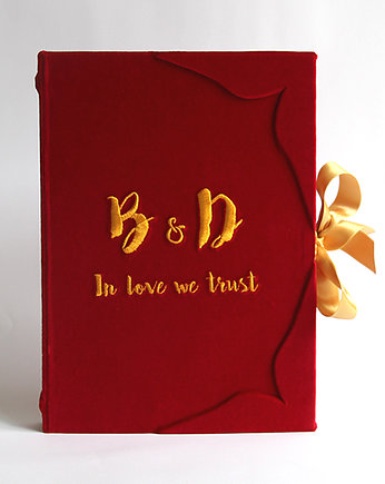 Księga gości personalizowana haftowana aksamitna welurowa czerwona A4, OSOBY - Prezent dla teściowej