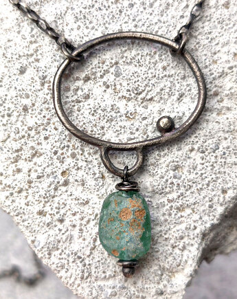 Wisior srebrny ze szkłem antycznym, Zofia Gladysz