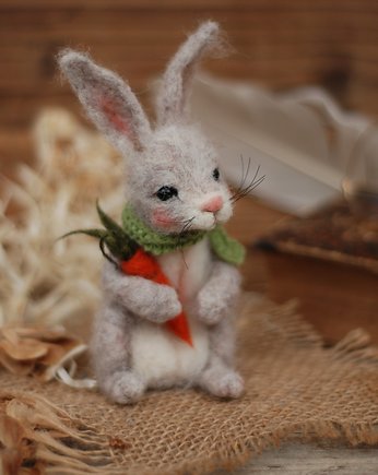 Królik z marchewką, BoboLobo Handicraft