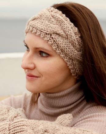 Beżowa wełniana opaska w warkocze, Holy Alpaca Knit