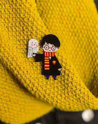 Broszka Harry Potter, Pintura