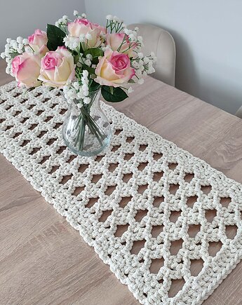 Bieżnik prostokątny ze sznurka szydełkowy 32cmx88cm, MISZ MASZ Dorota Tyszko